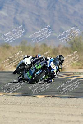 media/Oct-30-2025-Racers Edge (Thu) [[dabbdaf680]]/2-A Group/Session 5 (Turn 7)/